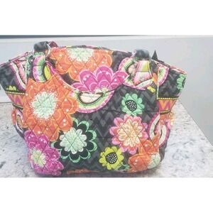 Vera Bradley Purse Ziggy Zinnia Quilted Pink Floral Crescent Shoulder Bag 15x12